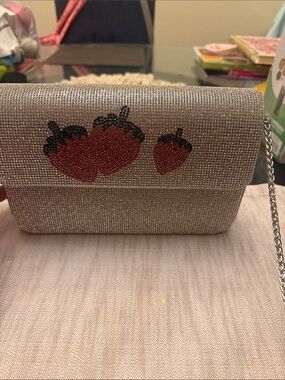 NWOT ANNA AND ELLE WOMAN PURSE